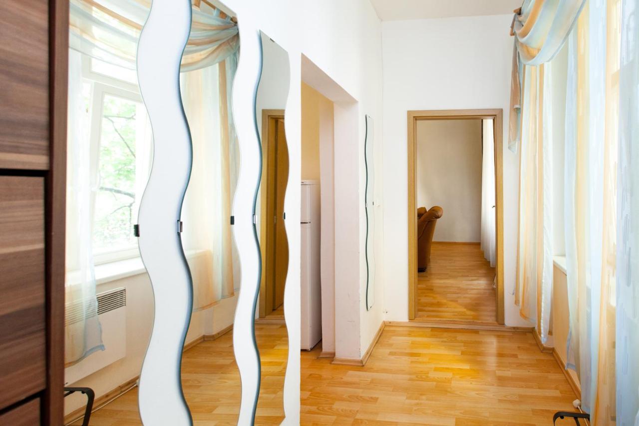 Premier Apartments Near The Museum 프라하 외부 사진