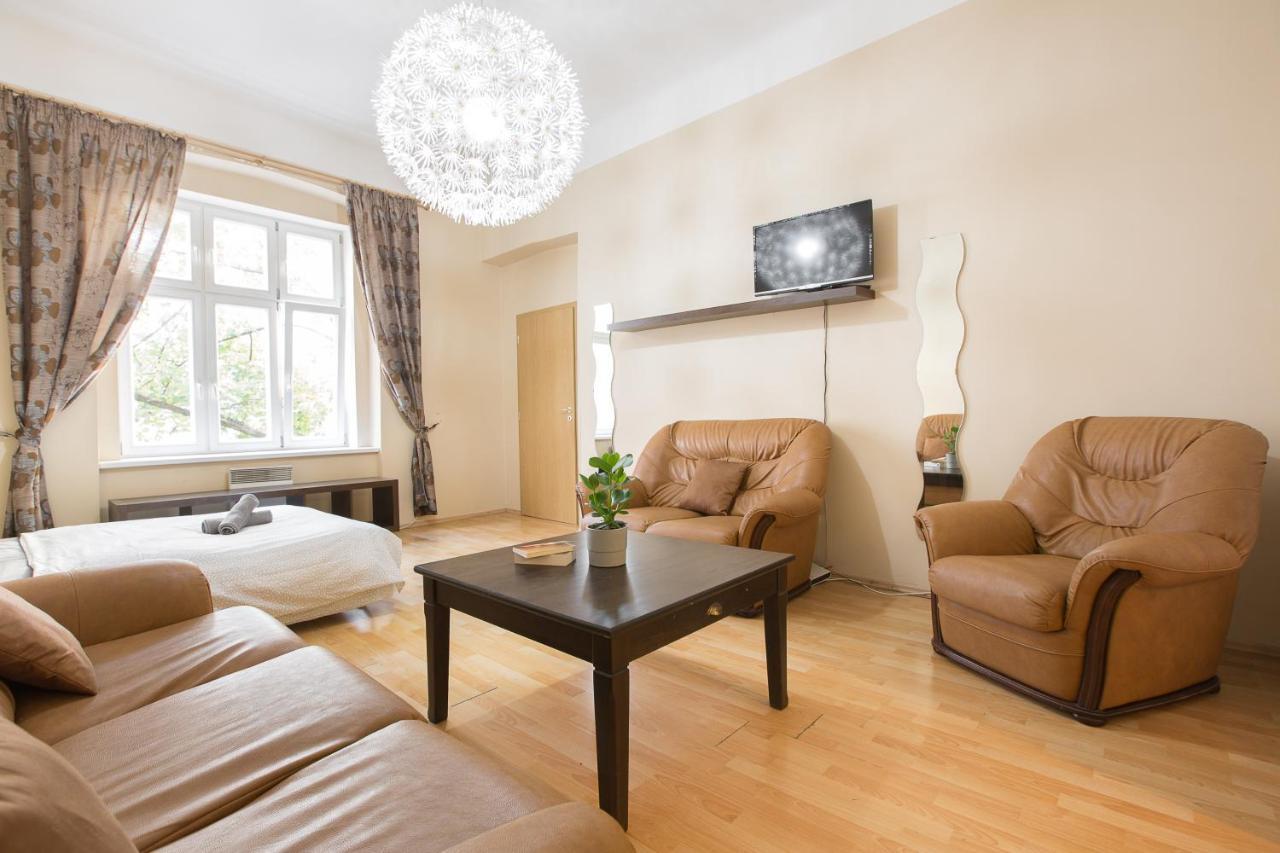 Premier Apartments Near The Museum 프라하 외부 사진