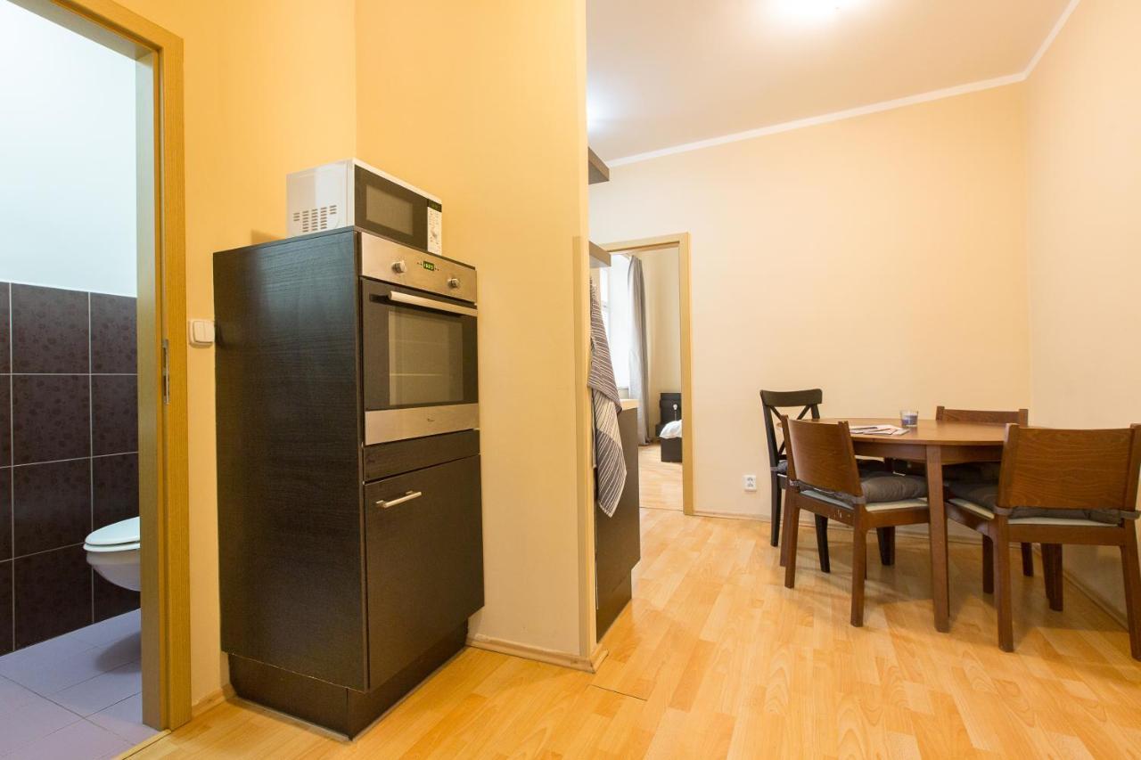 Premier Apartments Near The Museum 프라하 외부 사진