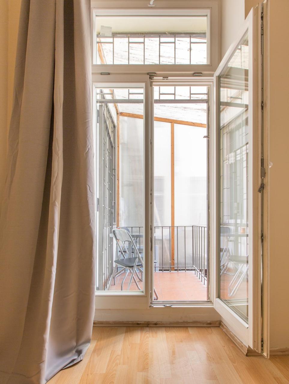 Premier Apartments Near The Museum 프라하 외부 사진