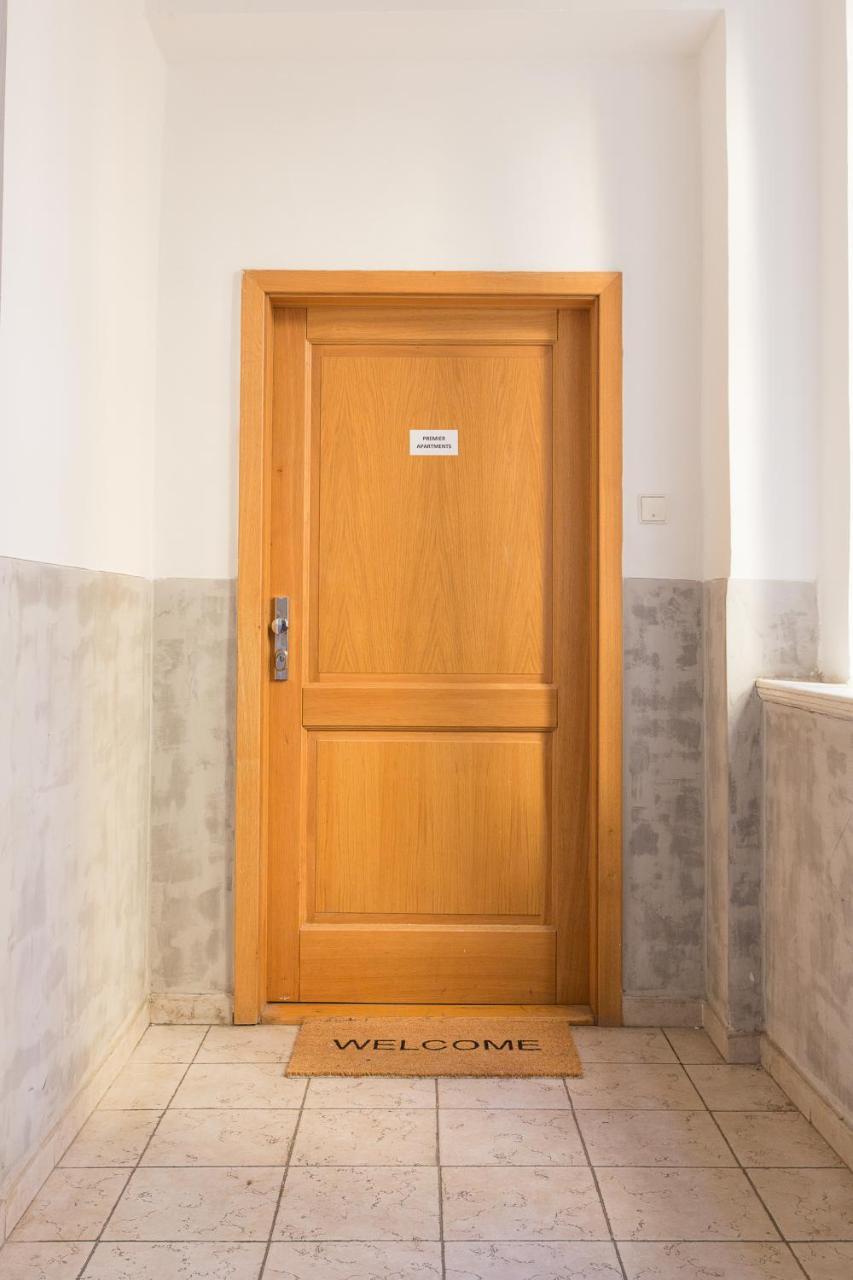 Premier Apartments Near The Museum 프라하 외부 사진